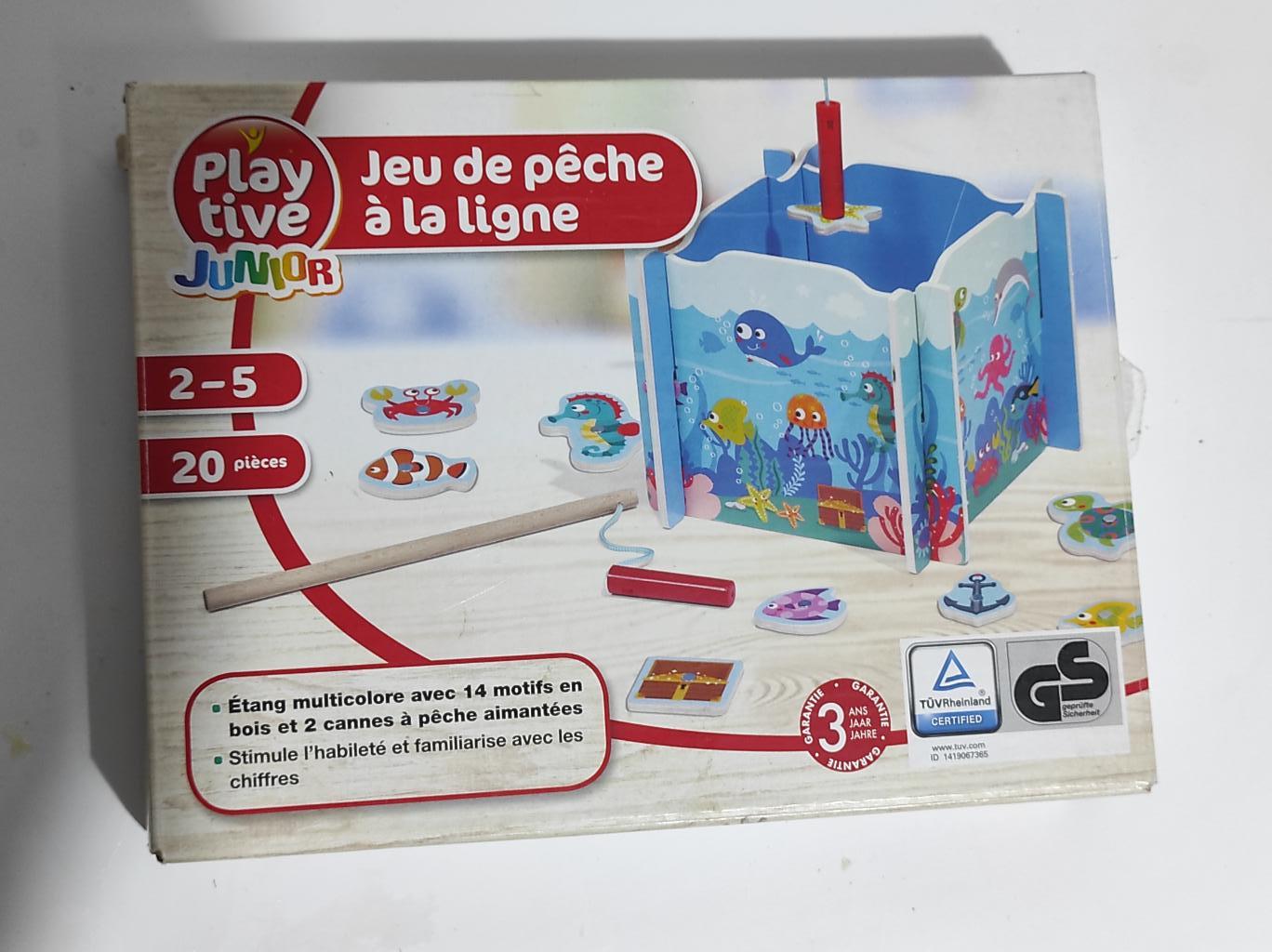 Jeu De Pêche à La Ligne