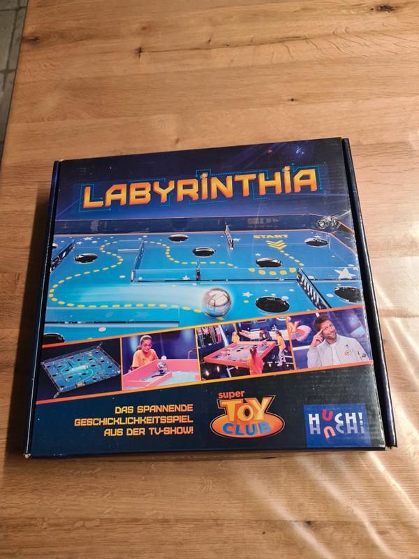 Labyrinthia