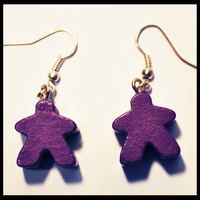 Image de boucles d'oreilles meeples violets